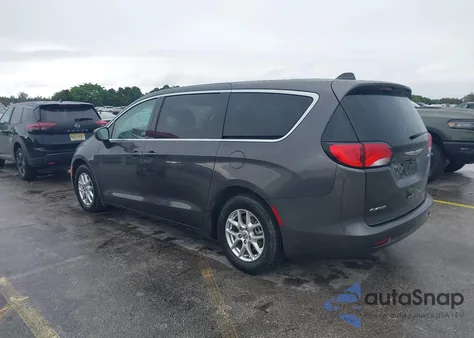 2022 Chrysler Voyager Lx z USA, uszkodzony, nr VIN 2C4RC1CG1NR105561